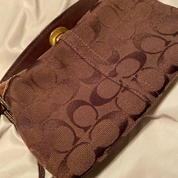 *SOLD* - Brown Coach Mini Purse Wristlet - Picture 3 of 7